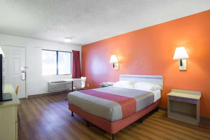 1 Queen Bed - foto 5