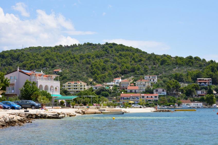 in Poljica mit privatem Parkplatz - foto 34