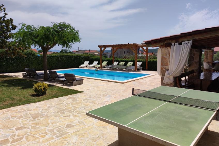 Angenehmes Haus in Posedarje mit großem Garten - foto 5