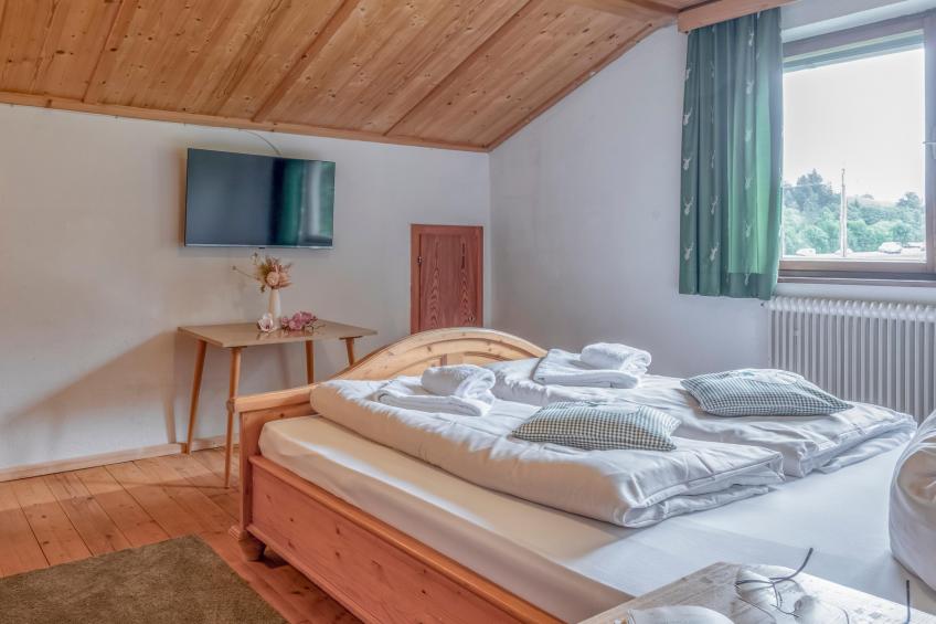 Platzhirsch Small - foto 24