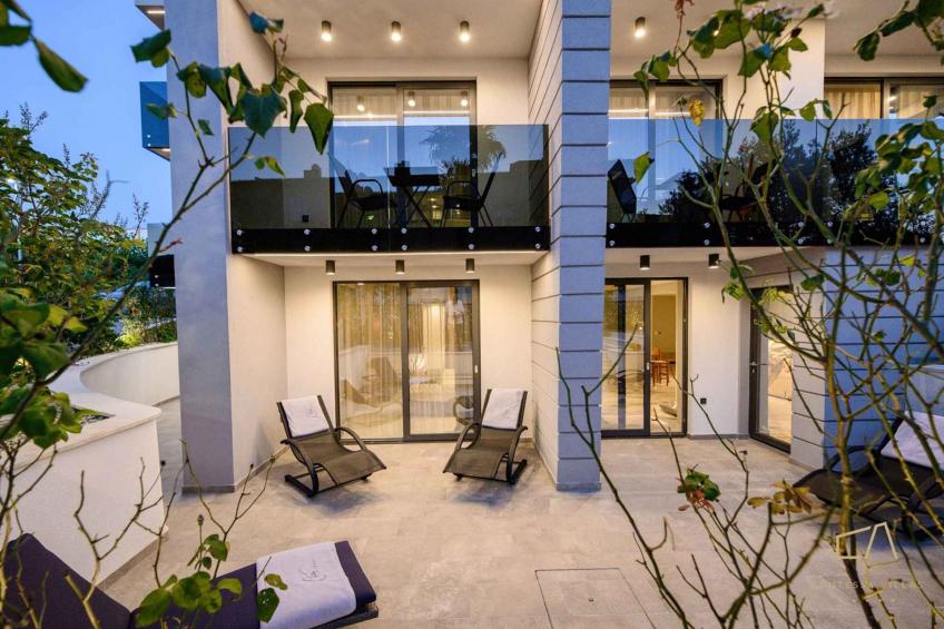 Holiday apartment with pool and air conditioning - BF-TY3RV - foto 14