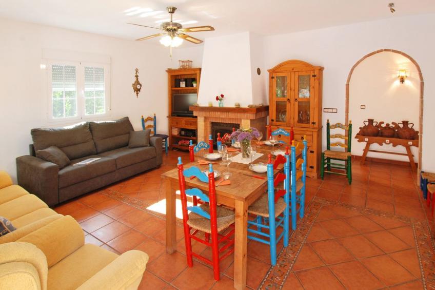 Schönes Landhaus mit Pool, Klimaanlage, Privatsphäre. - foto 20