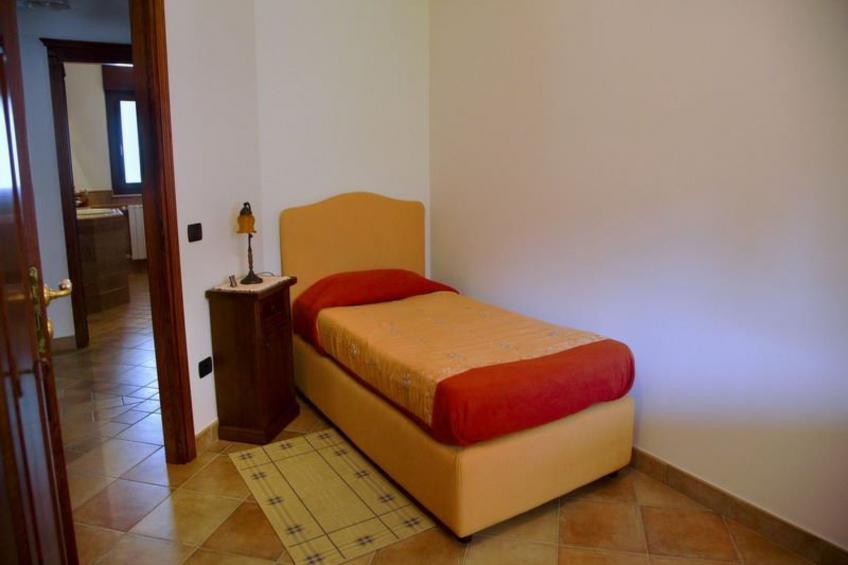 Villa mit privatem Pool in der Nähe der Strände von Palmi - foto 18