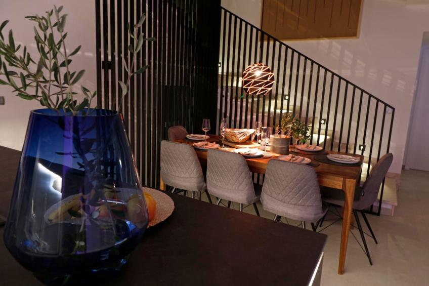 Moderne Villa mit Infinity-Pool im Bergdorf Veliko Brdo - foto 18