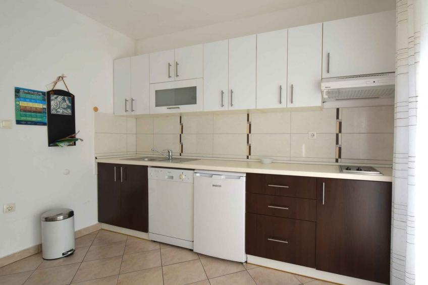 Vakantiewoning met balkon en twee slaapkamers - VW-6FNC8 - foto 2