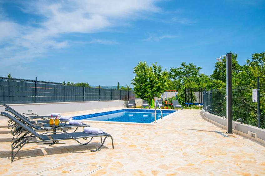 Villa "Mile" mit beheiztem Pool, Grill und Terrasse - foto 20