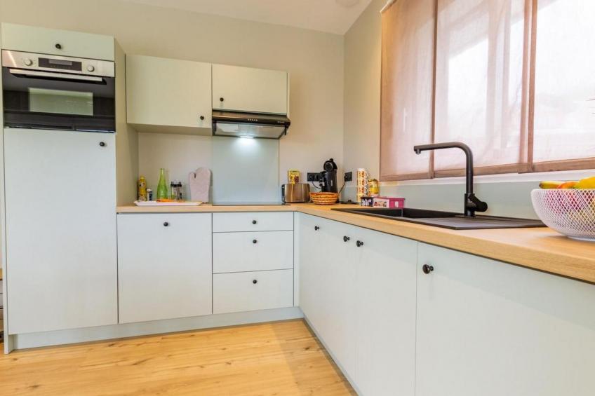 Doppelhaushälfte mit Terrasse - foto 2