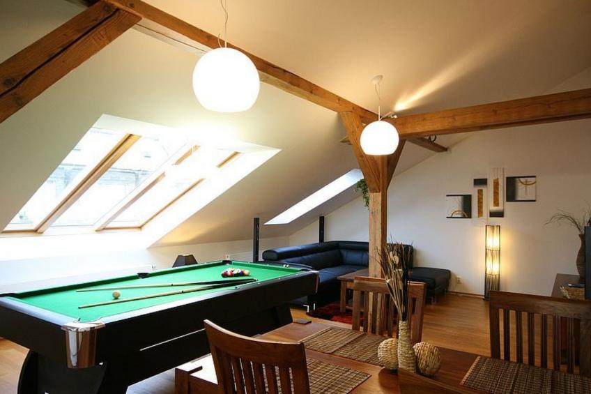 Luxuriöse Altbau-Dachgeschosswohnung in Prag - foto 7