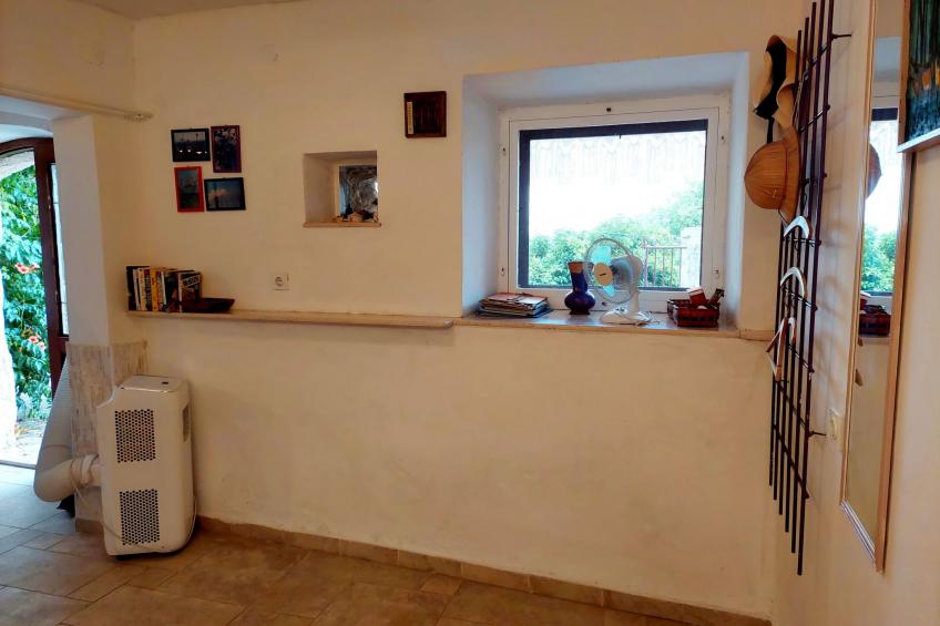 Wohnung in Zavala mit schönem Garten - foto 11