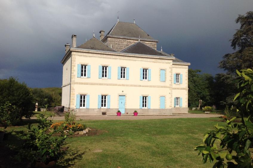 Schloss mit Überlaufpool an der Dordogne - foto 27