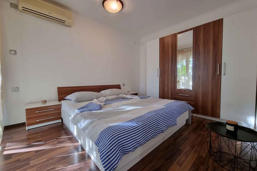 Holiday apartment with air conditioning and garden - BF-6W2B - foto 14