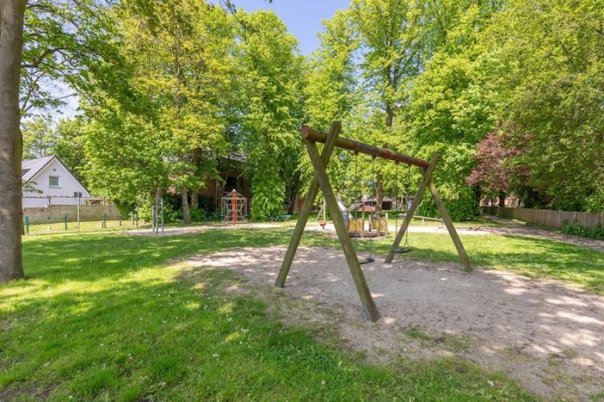 Penthouse Stine - foto 20