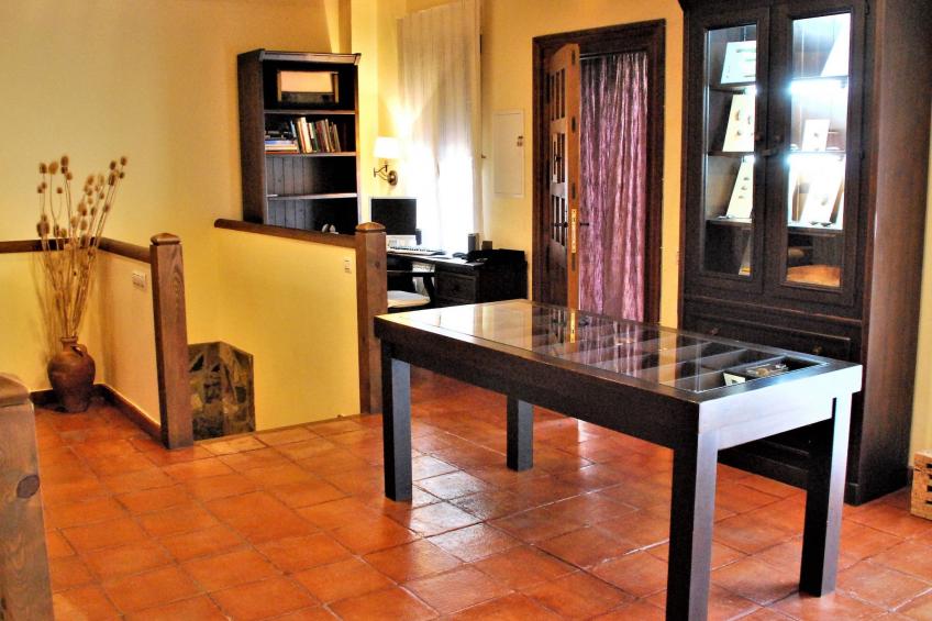 4-Schlafzimmer-Haus mit Schwimmbad - foto 9