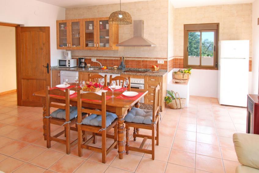 Villa Los Poyatos, beheizter Pool, Wifi, AC,BBQ - foto 24