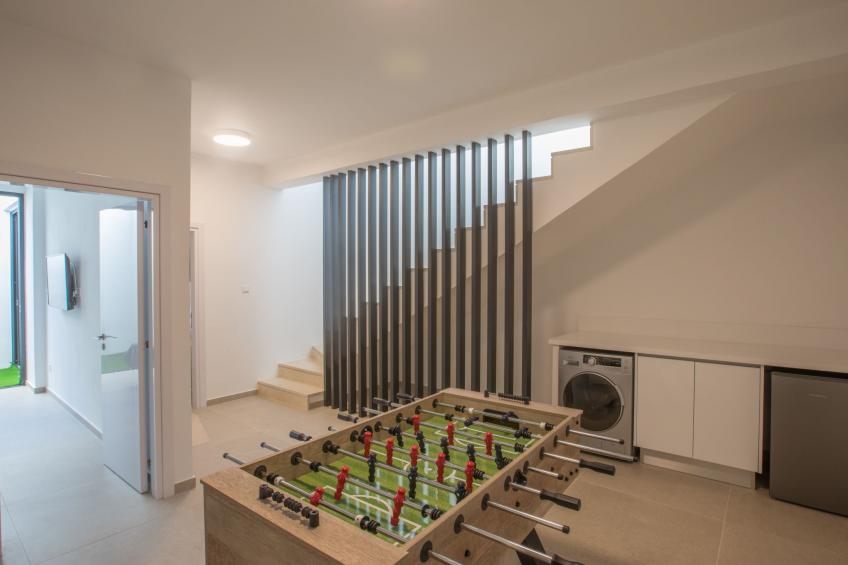 Geräumige Villa mit großem Garten und Pool - foto 30