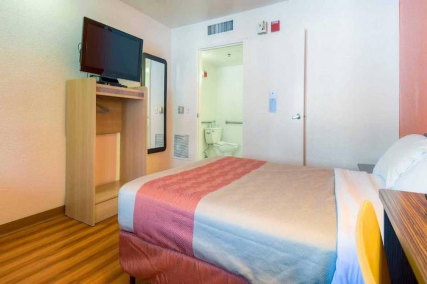 1 Queen Bed - foto 15