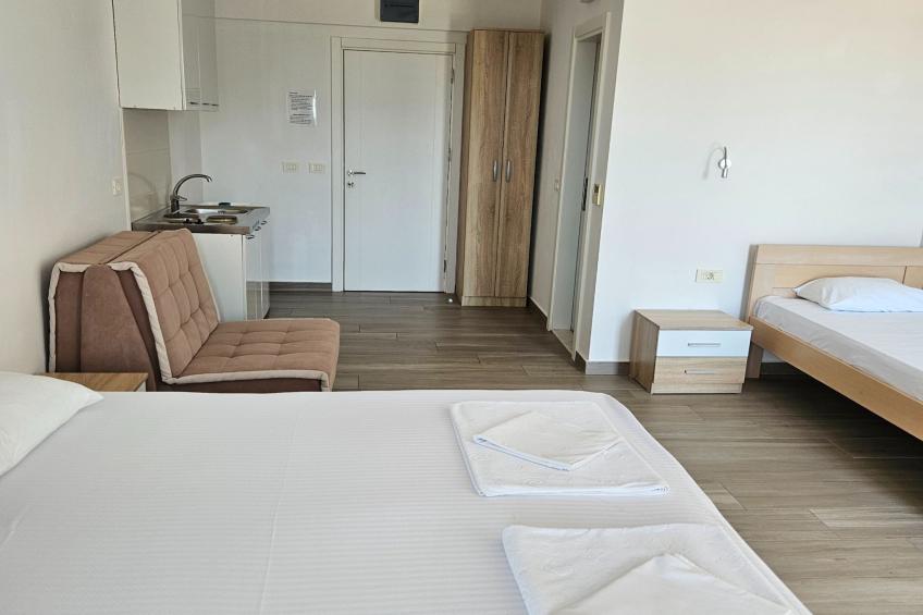 Villa Ponto - Studio Apartment With Terrace (A2)