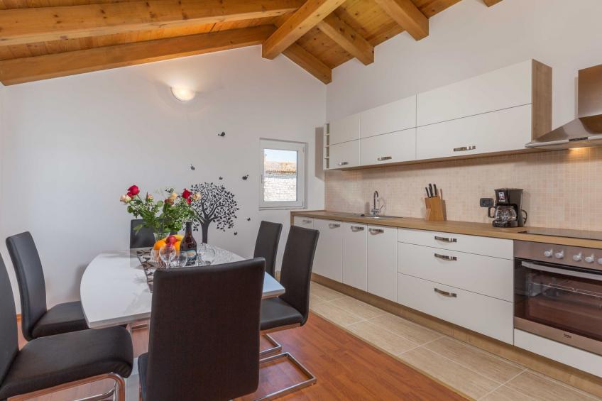 "The Village" - foto 8