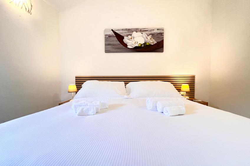 Wohnung im zweiten Stock mit Parkplatz und Garten - foto 21