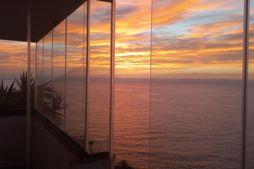 Helle Wohnung mit atemberaubender Aussicht auf das Meer und den Strand - foto 37