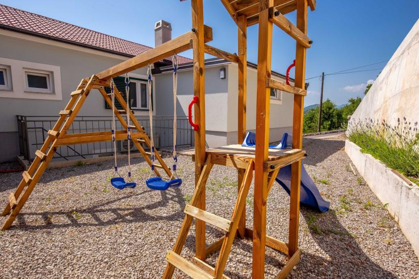 Villa LETICIJA - Luxusvilla mit beheiztem Pool, Sauna, Fitness & Grillplatz in - foto 24