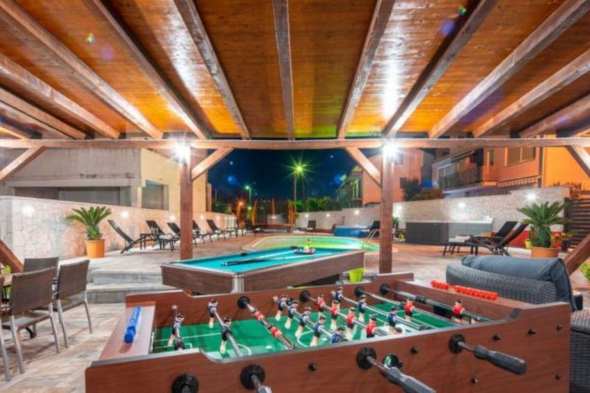 XXXL Villa Ancora with heated pool - foto 32