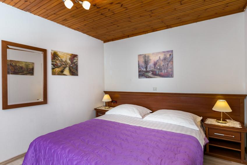 Guest House Kusalo - Comfort Twin or Double Room with Patio (Soba 5) - foto 2