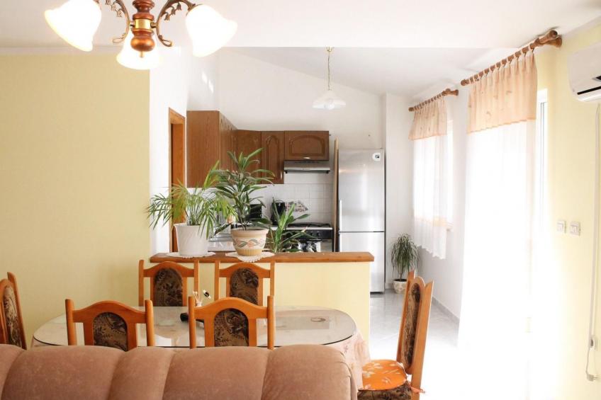 Apartment Fuma in Pinezići mit Privatem Balkon - foto 8