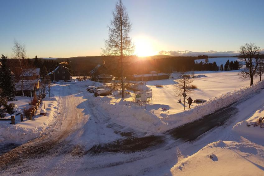 Wunderschönes Ferienhaus in Frauenwald mit Garten, Terrasse und Grill - foto 4