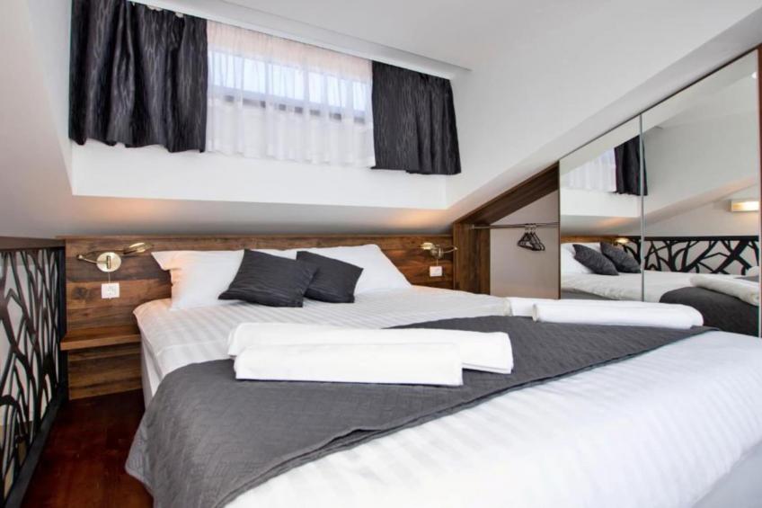 Capesanta - One Bedroom Holiday Home with Hot Tub - foto 8