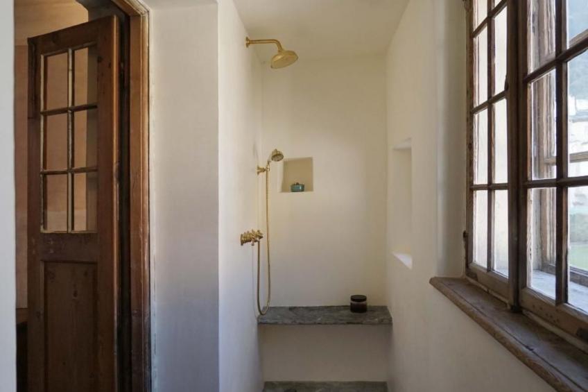 Bündner Zuckerbäckerpalazzo unter Denkmalschutz - foto 10