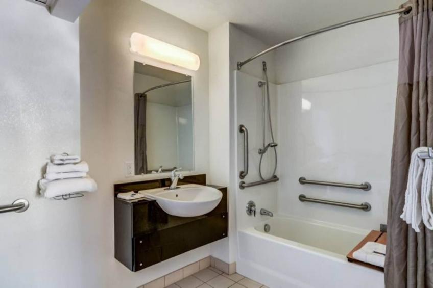 2 Full Beds  Non-Smoking - foto 8
