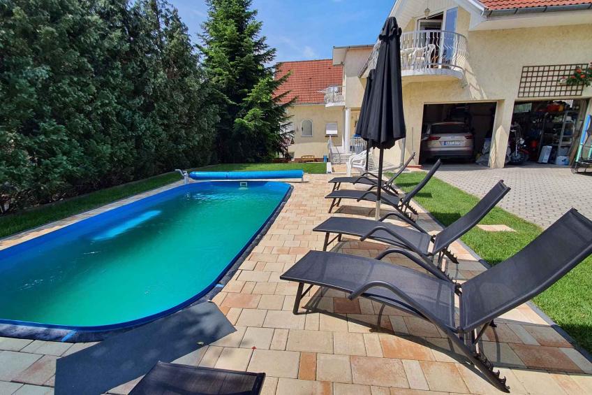 FerienWohnung mit Kinderspielplatz und Balkon - BF-GNX9