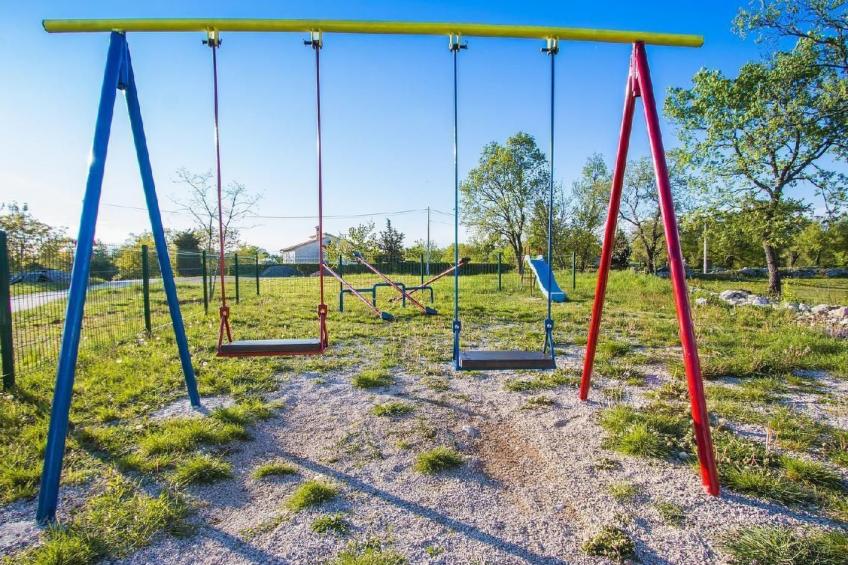 im Dorf Peresiji - foto 32