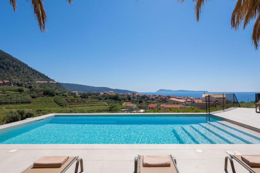 Luxuriöse Villa Envivo Komiža mit Pool und professionellem Fitnessstudio - foto 3