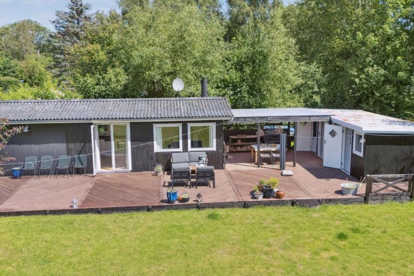 "Holmer" - 2.5km from the sea