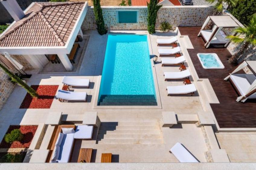 Villa Nena with heated pool, jacuzzi and sauna - foto 17