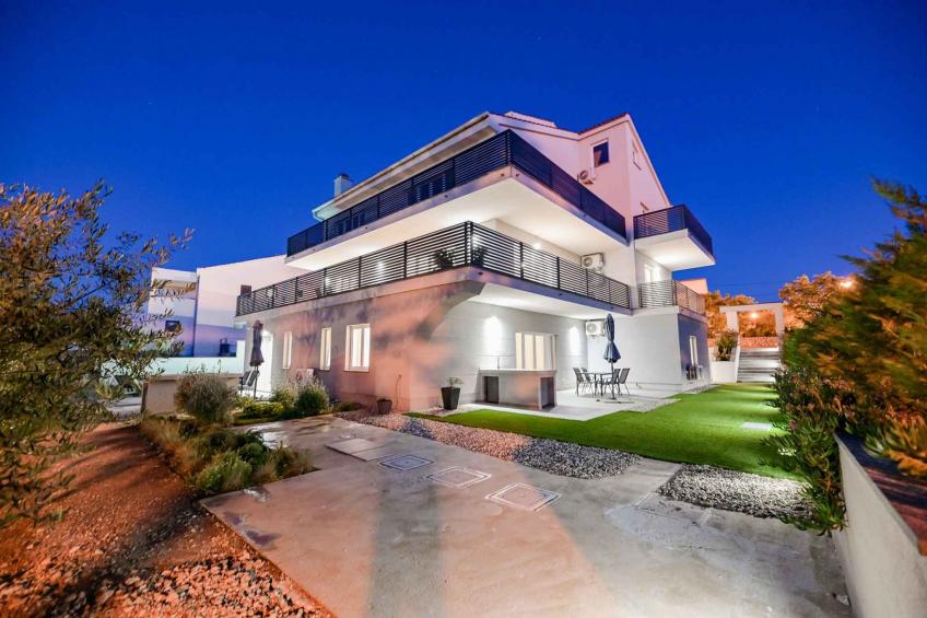 Appartement de vacances avec piscine à Krk - BF-Z7C2D - foto 8