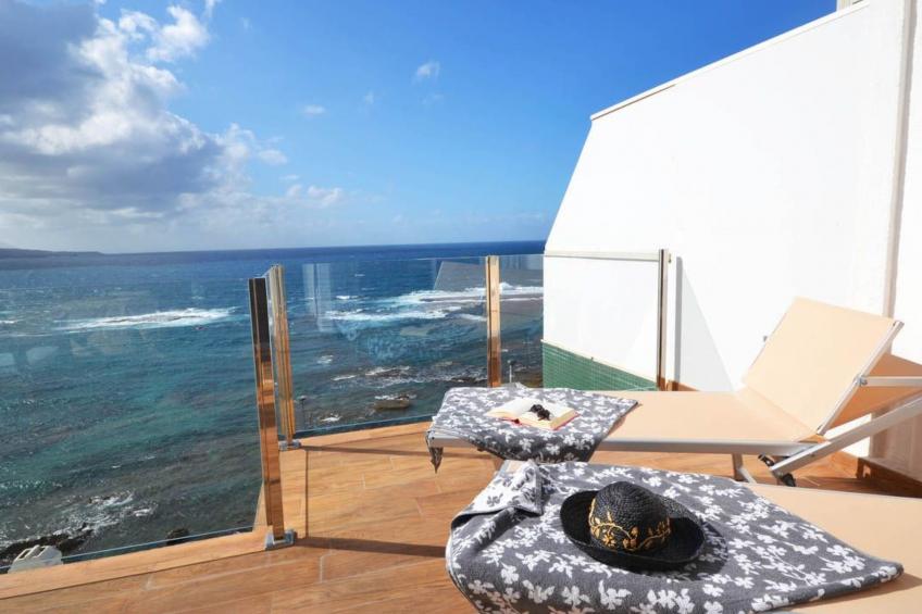 Wohnung mit privater Terrasse und Meerblick