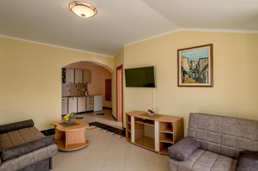 Amor Residence - One Bedroom Apartment with Terrace and Sea View (5 ) - foto 4