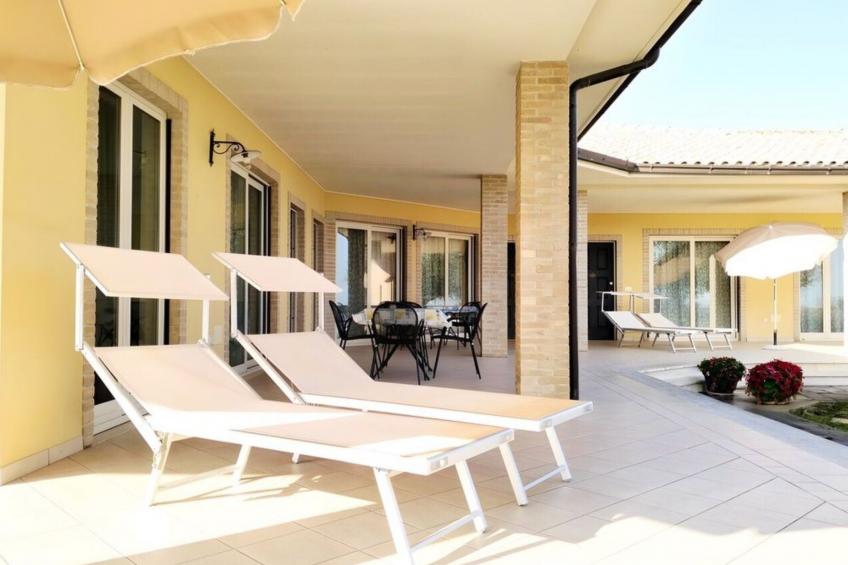 Schoene Appartment mit panoramische Blick