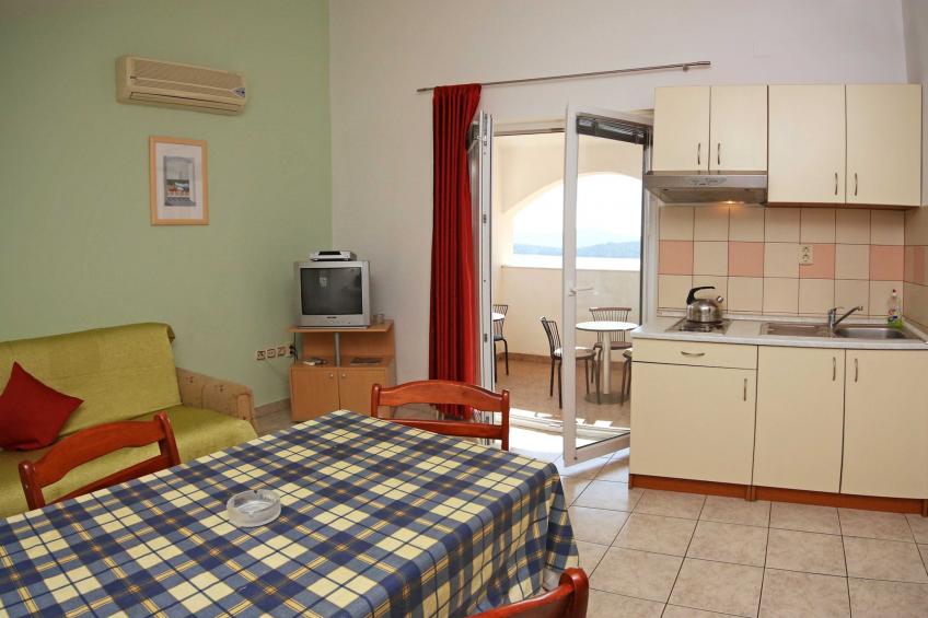 Apartments & Rooms Villa Petra - Superior One Bedroom Apartment with Terrace and Sea View (A8) - foto 5