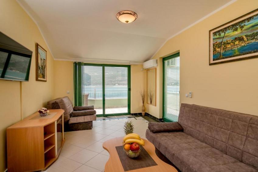 Amor Residence - One Bedroom Apartment with Terrace and Sea View (1 ) - foto 2