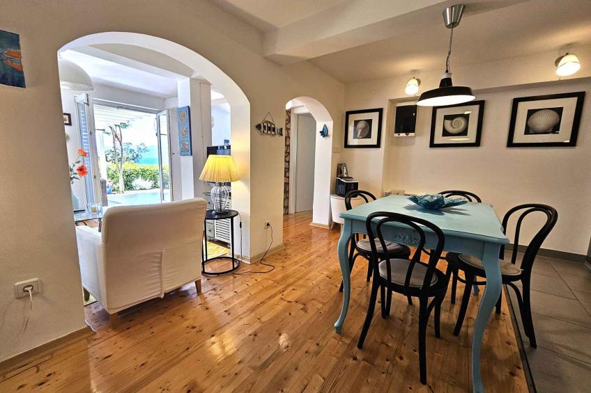 Holiday apartment with beautiful terrace and sea view - BF-CBZTX - foto 15