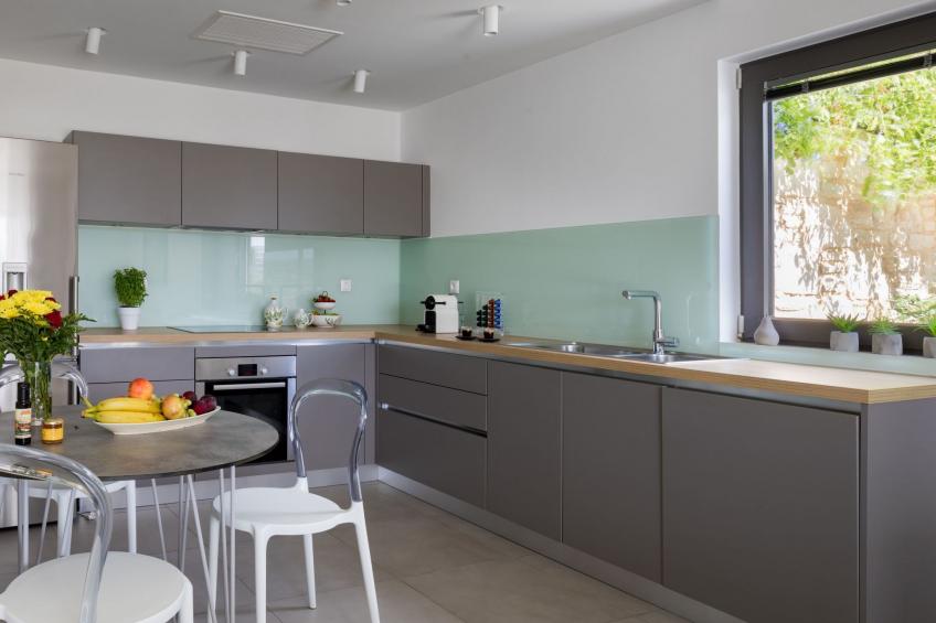 Gut ausgestattete Villa mit Pool und privatem Garten - foto 12