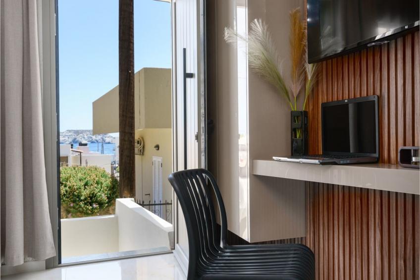 Neue Charavgi Suite mit Jacuzzi, 40m vom Strand entfernt - foto 20