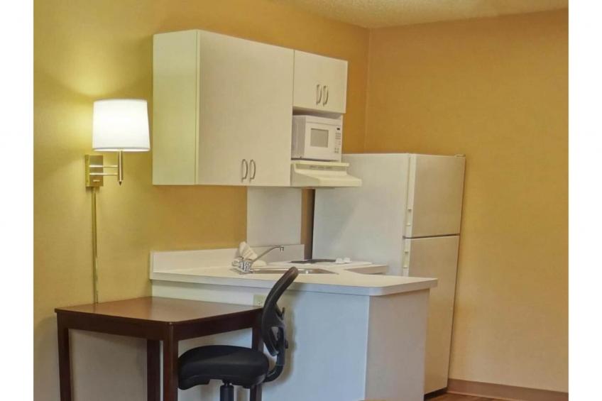 2 Full Beds | Non-Smoking, Kitchen - foto 25