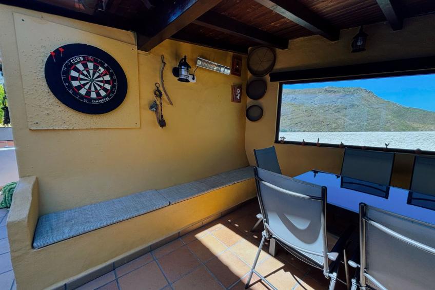 Haus mit beheiztem Schwimmbad, Berg- und Meerblick - foto 27