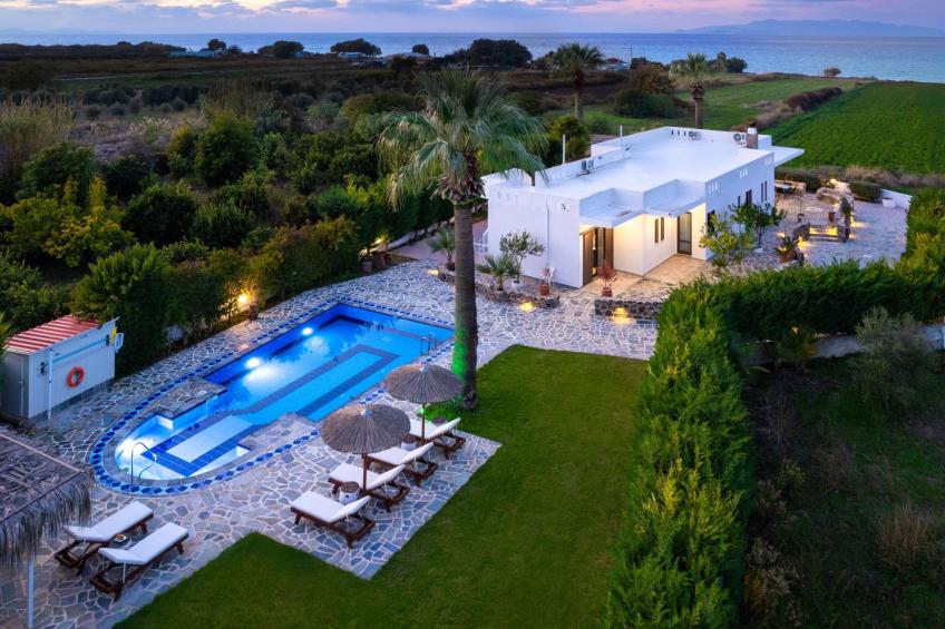 Villa "Villa Palmeras" mit eigenem Garten und Grill - foto 11