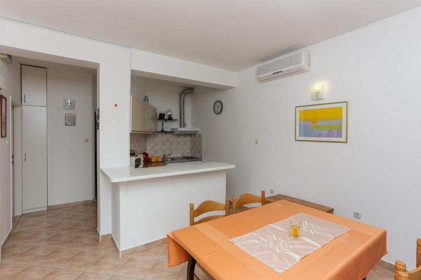 Apartments Posta - One-Bedroom Apartment with Terrace and Sea View (4 Adults) - Apartman 4 - foto 6